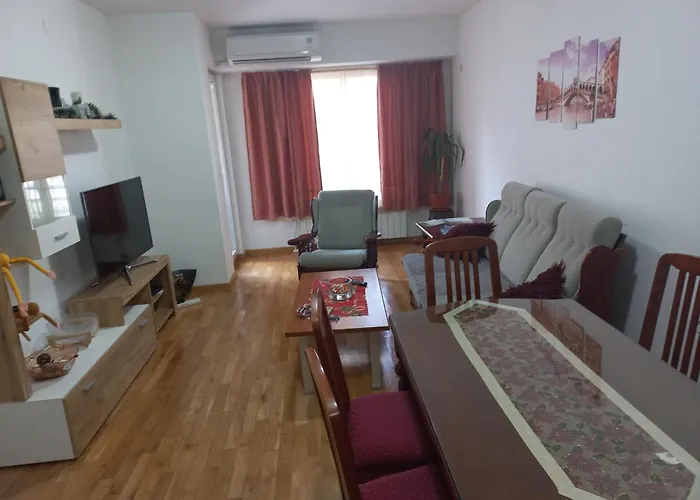 Cozy Skopje Retreat